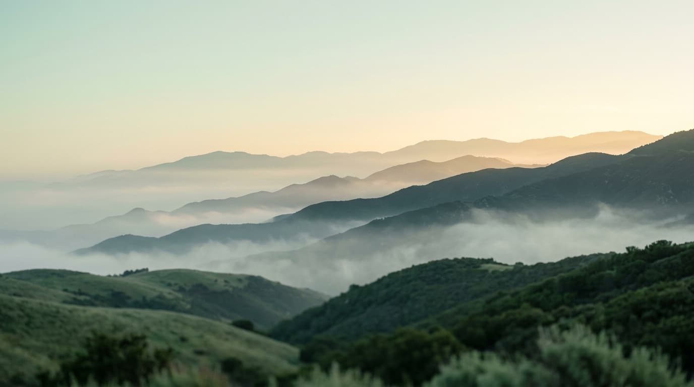 Montañas al amanecer: los datos de Tikin se conservan cifrados en la Unión Europea durante cuatro años